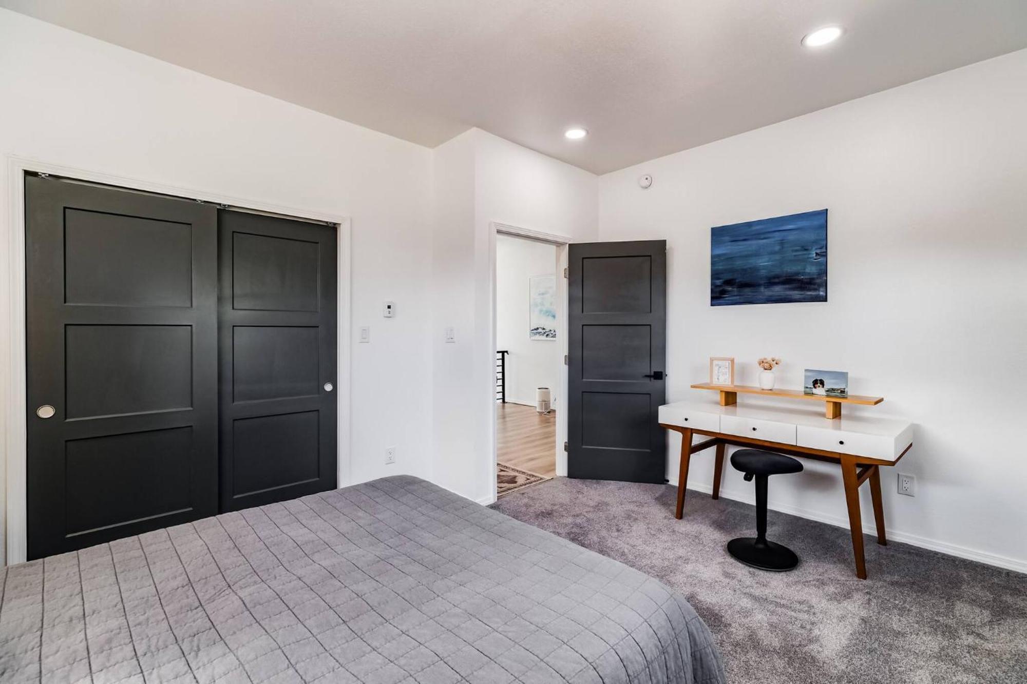 Holiday home Designer Luxury Near Meow Wolf