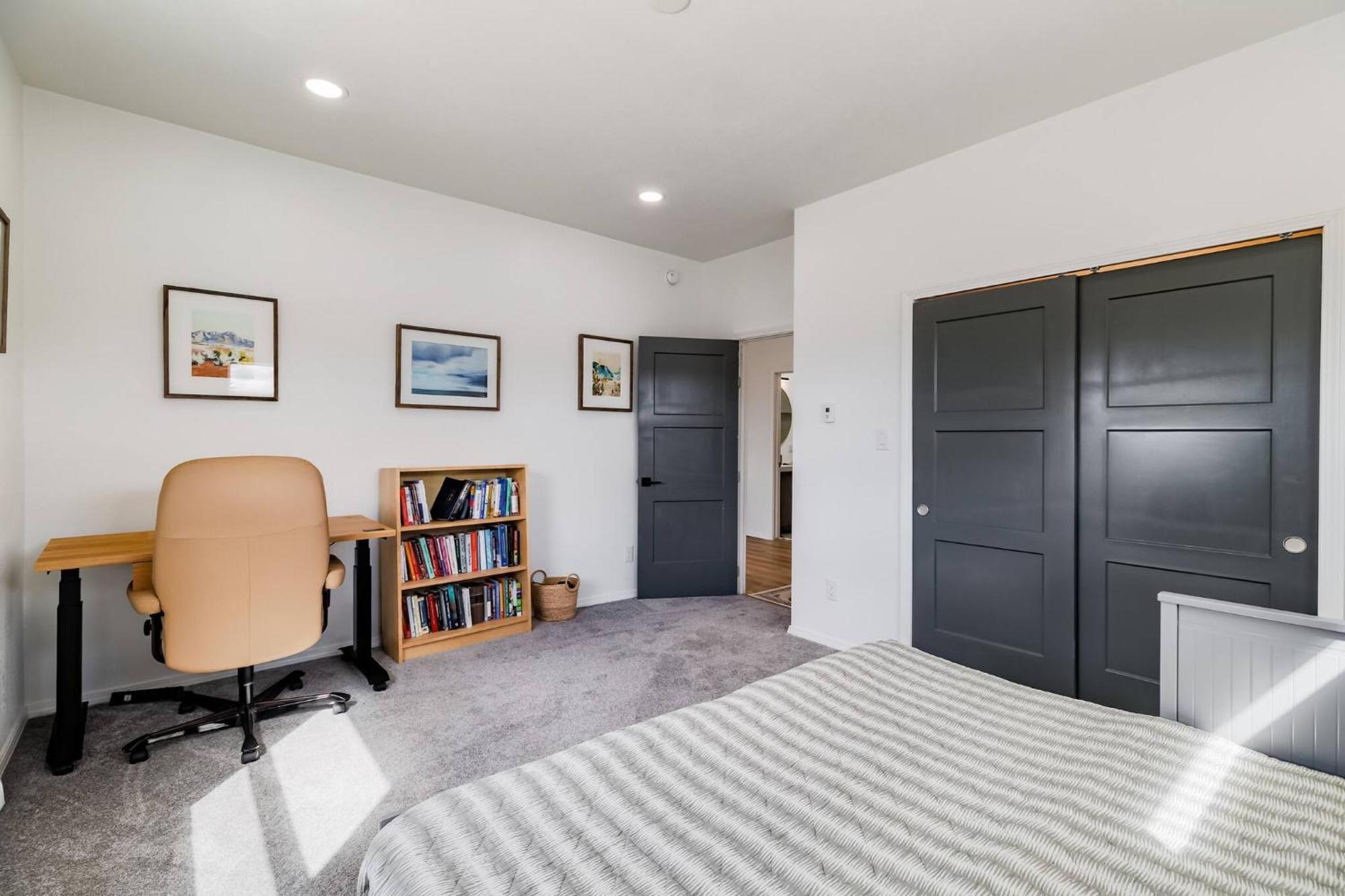 Holiday home Designer Luxury Near Meow Wolf *